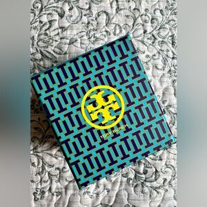 Tory Burch Box of 24 Blank Notecards with Envelopes